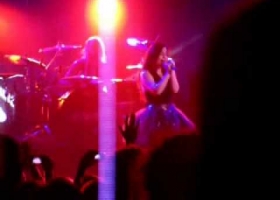 Evanescence - Weight Of The World (Budapest, 18 of June 2012) LIVE